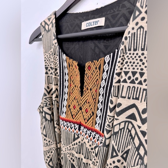 Colter embroidered maxi dress, size M. - Picture 4 of 4